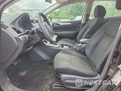 Zdjęcie 7 z 13 samochodu: 2017 NISSAN SENTRA S VIN:3N1AB7AP5HY204395 - miniatura