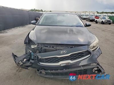 Piąte zdjęcie samochodu w środku: 2020 KIA FORTE FE VIN:3KPF24AD0LE255076 - miniatura