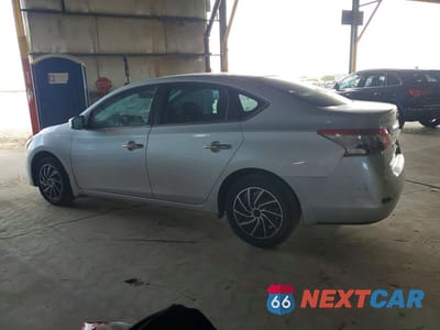 Drugie zdjęcie samochodu z przodu: 2015 NISSAN SENTRA S VIN:3N1AB7AP1FY355831 - miniatura
