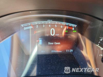 Zdjęcie 9 z 13 samochodu: 2017 HONDA CR-V EXL VIN:2HKRW1H89HH502347 - miniatura