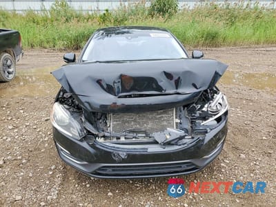 Piąte zdjęcie samochodu w środku: 2015 VOLVO S60 PREMIER VIN:YV1612TK1F1353571 - miniatura