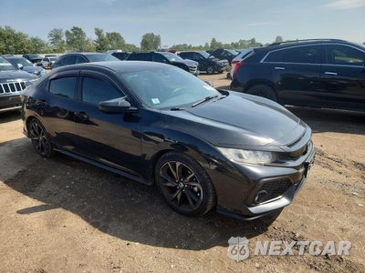 Czwarte zdjęcie samochodu z boku: 2018 HONDA CIVIC SPORT VIN:SHHFK7G42JU203284 - miniatura