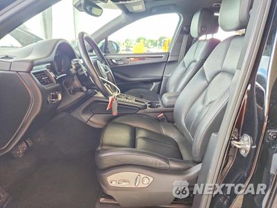 Zdjęcie 7 z 12 samochodu: 2018 PORSCHE MACAN S VIN:WP1AB2A51JLB31540 - miniatura
