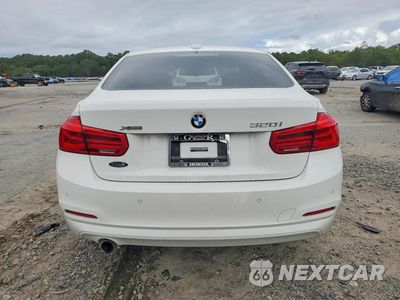 Zdjęcie 6 z 12 samochodu: 2018 BMW 320 XI VIN:WBA8E5G55JNU48013 - miniatura
