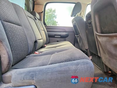 Zdjęcie 10 z 12 samochodu: 2007 CHEVROLET SILVERADO K1500 CREW CAB VIN:2GCEK13C771698973 - miniatura