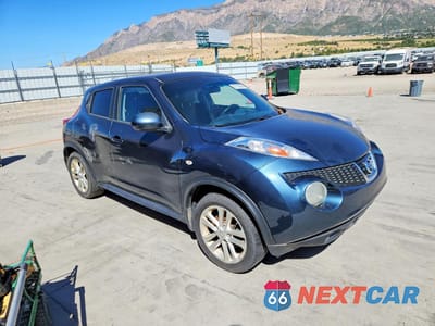 Czwarte zdjęcie samochodu z boku: 2014 NISSAN JUKE SL VIN:JN8AF5MV1ET355677 - miniatura
