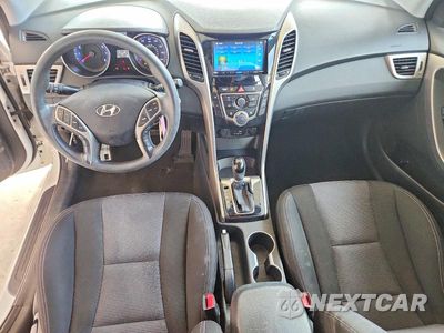 Zdjęcie 8 z 13 samochodu: 2017 HYUNDAI ELANTRA GT BASE VIN:KMHD35LH0HU358870 - miniatura