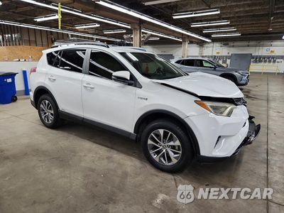Czwarte zdjęcie samochodu z boku: 2017 TOYOTA RAV4 HYBRID LE PLUS VIN:JTMRJREV7HD132884 - miniatura