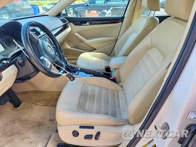 Zdjęcie 7 z 12 samochodu: 2015 VOLKSWAGEN PASSAT SEL VIN:1VWCS7A38FC080127 - miniatura