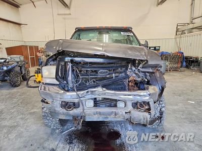 Piąte zdjęcie samochodu w środku: 2003 FORD F250 SUPER DUTY VIN:1FTNF21L13ED36742 - miniatura