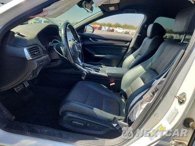 Zdjęcie 7 z 12 samochodu: 2020 HONDA ACCORD SPORT VIN:1HGCV1F34LA154944 - miniatura