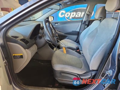 Zdjęcie 7 z 12 samochodu: 2016 HYUNDAI ACCENT SE VIN:KMHCT4AE1GU043511 - miniatura