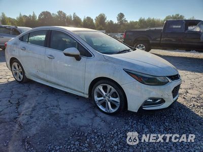 Czwarte zdjęcie samochodu z boku: 2017 CHEVROLET CRUZE PREMIER VIN:1G1BF5SM5H7109411 - miniatura