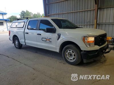 Czwarte zdjęcie samochodu z boku: 2022 FORD F150 SUPERCREW VIN:1FTEW1C53NFB37634 - miniatura
