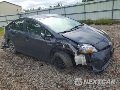 Czwarte zdjęcie samochodu z boku: 2013 TOYOTA PRIUS FOUR VIN:JTDKN3DU1D1701770 - miniatura
