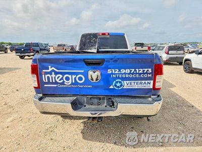 Zdjęcie 6 z 12 samochodu: 2019 RAM 2500 TRADESMAN VIN:3C6UR5HJ3KG700148 - miniatura