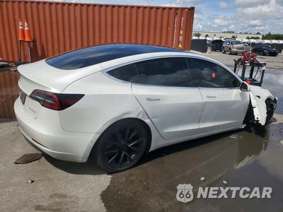 Trzecie zdjęcie samochodu z tyłu: 2020 TESLA MODEL 3 VIN:5YJ3E1EBXLF720233 - miniatura