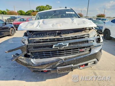 Piąte zdjęcie samochodu w środku: 2021 CHEVROLET SILVERADO K1500 LT TRAIL BOSS VIN:3GCPYFED5MG154582 - miniatura