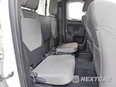 Zdjęcie 10 z 12 samochodu: 2023 TOYOTA TACOMA SR VIN:3TYRX5GN2PT084531 - miniatura