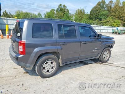 Trzecie zdjęcie samochodu z tyłu: 2017 JEEP PATRIOT SPORT VIN:1C4NJPBBXHD132245 - miniatura