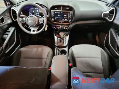 Zdjęcie 8 z 13 samochodu: 2023 KIA SOUL LX VIN:KNDJ23AU3P7883580 - miniatura