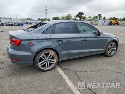 Trzecie zdjęcie samochodu z tyłu: 2017 AUDI A3 PREMIUM VIN:WAUAUGFF8H1051830 - miniatura