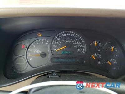 Zdjęcie 9 z 13 samochodu: 2005 CHEVROLET TAHOE K1500 VIN:1GNEK13T85J153889 - miniatura