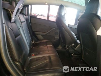 Zdjęcie 10 z 12 samochodu: 2021 TESLA MODEL Y VIN:5YJYGDEE1MF306416 - miniatura