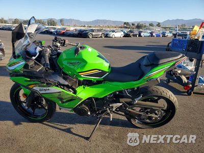 Trzecie zdjęcie samochodu z tyłu: 2025 KAWASAKI EX500 A VIN:ML5EXGJ19SDA54178 - miniatura
