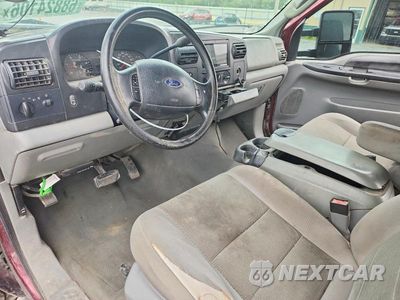 Zdjęcie 8 z 12 samochodu: 2006 FORD F250 SUPER DUTY VIN:1FTSW21P16EB87033 - miniatura
