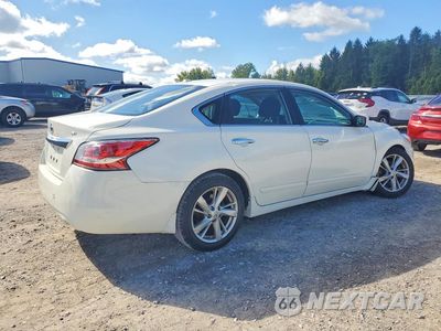 Trzecie zdjęcie samochodu z tyłu: 2015 NISSAN ALTIMA 2.5 SV VIN:1N4AL3AP8FC409496 - miniatura