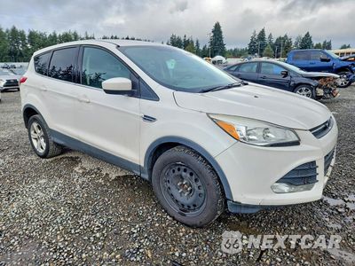 Czwarte zdjęcie samochodu z boku: 2015 FORD ESCAPE SE VIN:1FMCU9GX8FUA97762 - miniatura