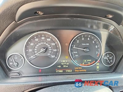 Zdjęcie 9 z 13 samochodu: 2014 BMW 328 I VIN:WBA3A5C53EF605954 - miniatura