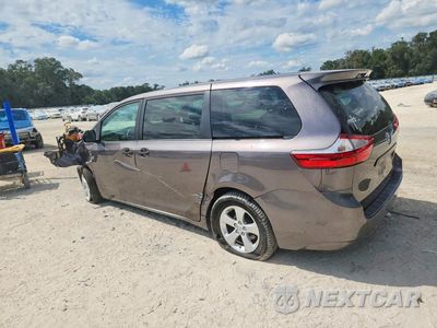Drugie zdjęcie samochodu z przodu: 2015 TOYOTA SIENNA L 7-PASSENGER VIN:5TDZK3DC2FS676947 - miniatura