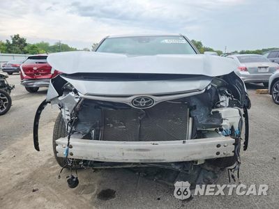 Piąte zdjęcie samochodu w środku: 2023 TOYOTA HIGHLANDER LE VIN:5TDKDRAH4PS502457 - miniatura