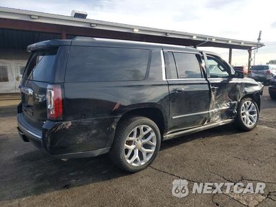 Trzecie zdjęcie samochodu z tyłu: 2017 GMC YUKON XL DENALI VIN:1GKS2HKJXHR254561 - miniatura