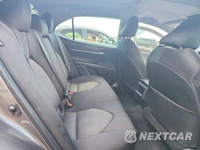 Zdjęcie 10 z 12 samochodu: 2022 TOYOTA CAMRY LE VIN:4T1C11AK2NU631702 - miniatura