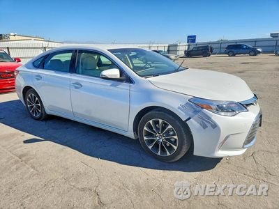 Czwarte zdjęcie samochodu z boku: 2017 TOYOTA AVALON XLE VIN:4T1BK1EBXHU243950 - miniatura