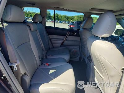 Zdjęcie 11 z 13 samochodu: 2012 TOYOTA HIGHLANDER LIMITED VIN:5TDYK3EH5CS080202 - miniatura