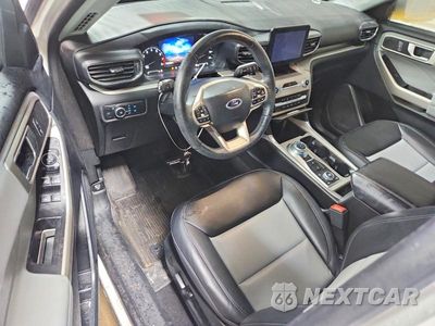 Zdjęcie 8 z 12 samochodu: 2024 FORD EXPLORER XLT VIN:1FMSK8DH5RGA18172 - miniatura