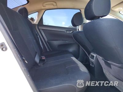 Zdjęcie 10 z 12 samochodu: 2018 NISSAN SENTRA S VIN:3N1AB7AP5JY209750 - miniatura