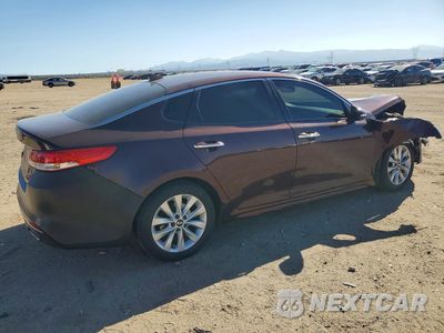 Trzecie zdjęcie samochodu z tyłu: 2017 KIA OPTIMA EX VIN:5XXGU4L36HG140905 - miniatura