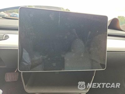Zdjęcie 9 z 12 samochodu: 2023 TESLA MODEL 3 VIN:5YJ3E1EA5PF580959 - miniatura