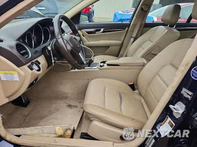Zdjęcie 7 z 12 samochodu: 2014 MERCEDES-BENZ C 300 4MATIC VIN:WDDGF8AB7ER314314 - miniatura