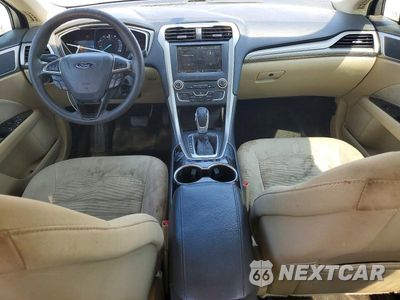 Zdjęcie 8 z 12 samochodu: 2016 FORD FUSION SE VIN:3FA6P0H7XGR221886 - miniatura