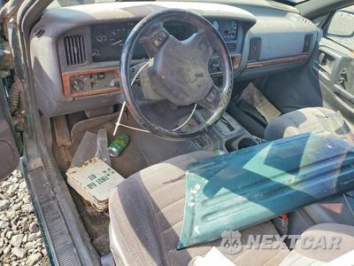 Zdjęcie 8 z 12 samochodu: 1998 JEEP GRAND CHEROKEE LAREDO VIN:1J4GZ48YXWC166257 - miniatura
