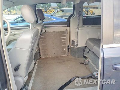 Zdjęcie 11 z 13 samochodu: 2009 VOLKSWAGEN ROUTAN SE VIN:2V8HW34129R599772 - miniatura