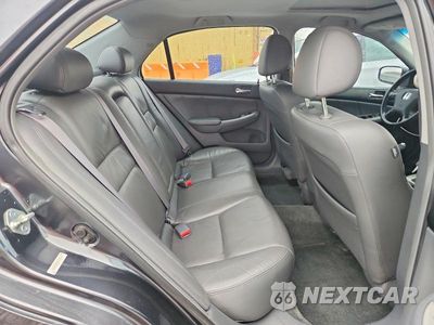 Zdjęcie 10 z 12 samochodu: 2004 HONDA ACCORD EX VIN:1HGCM56844A135494 - miniatura