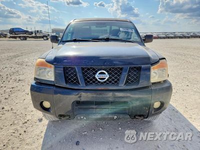 Piąte zdjęcie samochodu w środku: 2010 NISSAN TITAN SE VIN:1N6AA0ECXAN323316 - miniatura