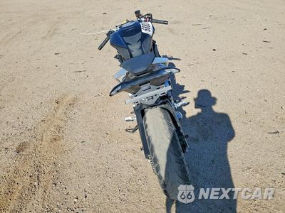 Czwarte zdjęcie samochodu z boku: 2025 CF MOTO 675SS VIN:LCEPEVLP8S6000544 - miniatura